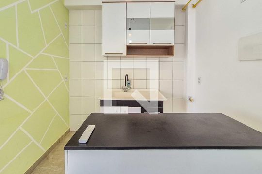 Cozinha de apartamento à venda com 1 quarto, 28m² em Vila Butantã, São Paulo