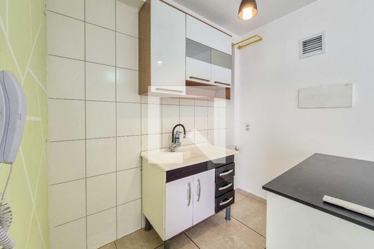 Cozinha de apartamento à venda com 1 quarto, 28m² em Vila Butantã, São Paulo