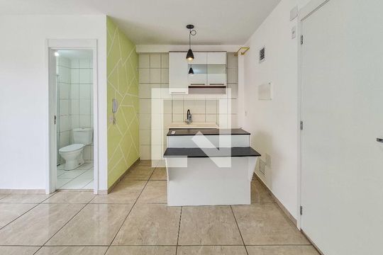 Cozinha de apartamento à venda com 1 quarto, 28m² em Vila Butantã, São Paulo