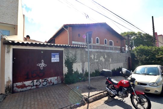 Fachada de casa para alugar com 3 quartos, 350m² em Jardim Copacabana, São Bernardo do Campo