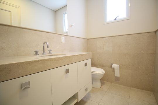 Apartamento para alugar com 4 quartos, 435m² em Jardim Fonte do Morumbi, São Paulo
