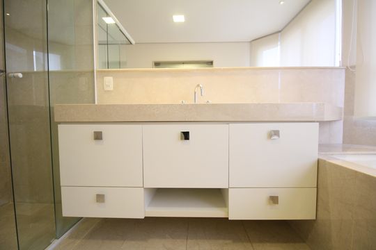 Apartamento para alugar com 4 quartos, 435m² em Jardim Fonte do Morumbi, São Paulo
