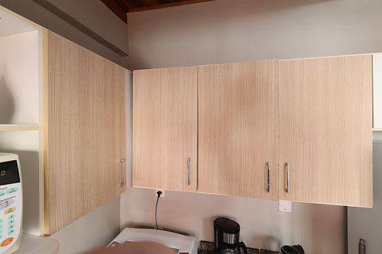 Cozinha de apartamento para alugar com 1 quarto, 90m² em São João, Porto Alegre