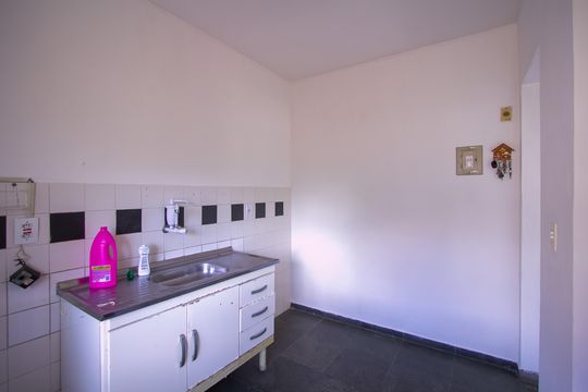 Cozinha de apartamento para alugar com 2 quartos, 50m² em Arsenal, São Gonçalo