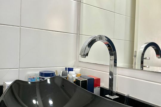 Banheiro da Suíte 2 de apartamento à venda com 3 quartos, 90m² em Jardim Jabaquara, São Paulo