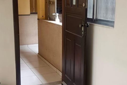 Sala de apartamento para alugar com 2 quartos, 62m² em Rocha Miranda, Rio de Janeiro