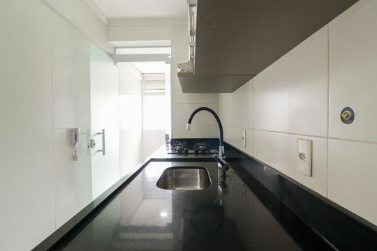 Cozinha e Área de Serviço de apartamento à venda com 2 quartos, 60m² em Parada Inglesa, São Paulo