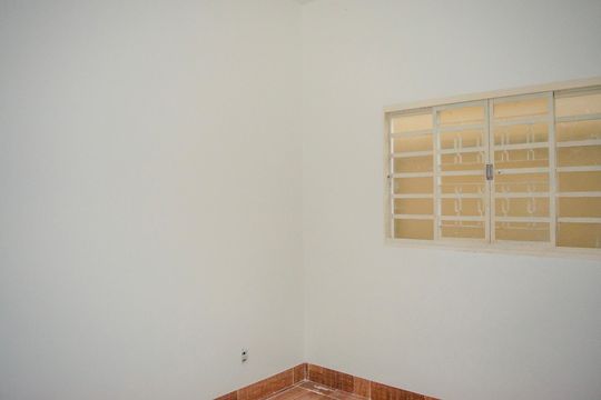 Casa para alugar com 2 quartos, 90m² em Setor Esplanada do Anicuns, Goiânia