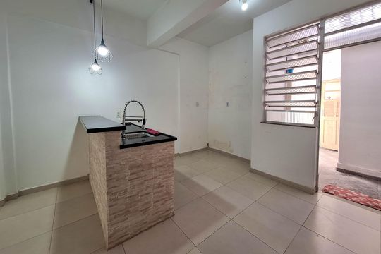 Cozinha de apartamento à venda com 2 quartos, 90m² em Centro, Niterói