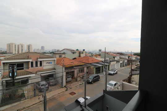 Varanda da Suíte 2 de casa à venda com 2 quartos, 80m² em Vila Darli, São Paulo