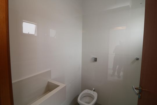 Banheiro da Suíte 2 de casa à venda com 2 quartos, 80m² em Vila Darli, São Paulo