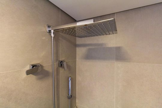Banheiro de kitnet/studio para alugar com 1 quarto, 35m² em Vila Gomes Cardim, São Paulo