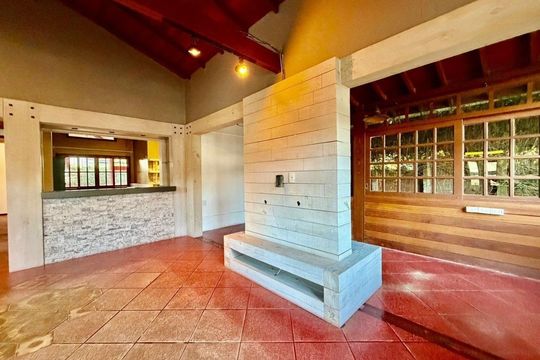 Sala de casa para alugar com 4 quartos, 506m² em Santo Antonio de Lisboa, Florianópolis