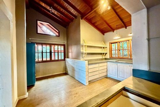 Cozinha de casa para alugar com 4 quartos, 506m² em Santo Antonio de Lisboa, Florianópolis