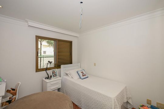 Suíte 2 de apartamento à venda com 3 quartos, 145m² em Vila Suzana, São Paulo