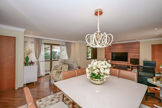 Apartamento à venda com 3 quartos, 145m² em Vila Suzana, São Paulo