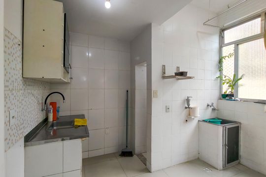 Cozinha e Área de Serviço de apartamento à venda com 2 quartos, 60m² em Grajaú, Rio de Janeiro