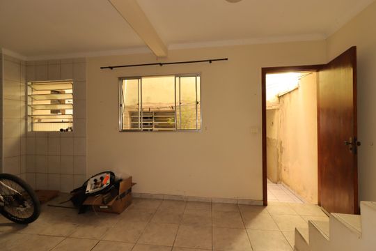 Sala da Casa 2 de casa à venda com 4 quartos, 138m² em Vila Bela Vista, Santo André