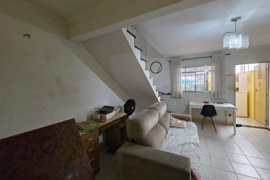 Sala  de casa para alugar com 2 quartos, 105m² em Jardim Bela Vista, Guarulhos