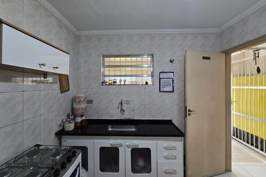 Cozinha de casa para alugar com 2 quartos, 105m² em Jardim Bela Vista, Guarulhos