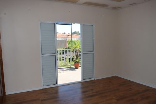 Casa para alugar com 2 quartos, 180m² em Jardim Colibri, Cotia