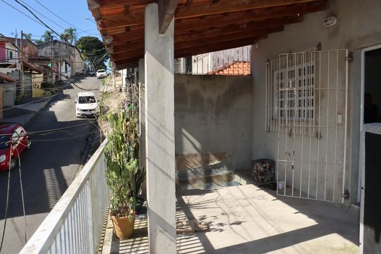 Casa para alugar com 2 quartos, 180m² em Jardim Colibri, Cotia