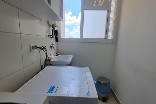 Área de serviço de apartamento à venda com 2 quartos, 45m² em Vila Tolstoi, São Paulo