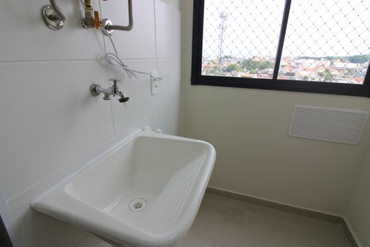 Cozinha / área de serviço de apartamento para alugar com 2 quartos, 38m² em Cidade Antônio Estêvão de Carvalho, São Paulo