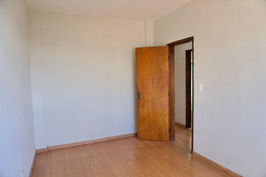 Apartamento para alugar com 3 quartos, 153m² em Salgado Filho, Belo Horizonte