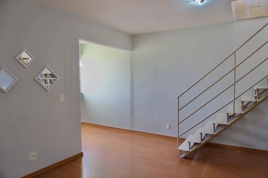 Apartamento para alugar com 3 quartos, 153m² em Salgado Filho, Belo Horizonte