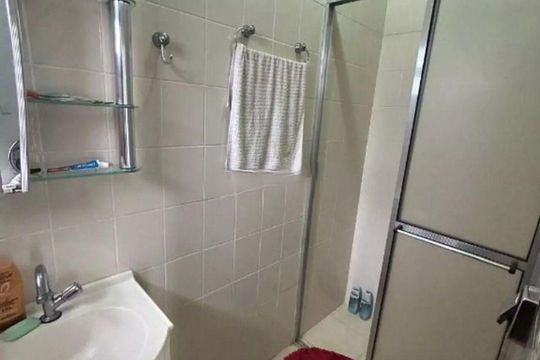 Banheiro de casa para alugar com 3 quartos, 265m² em Vila Alzira, Santo André