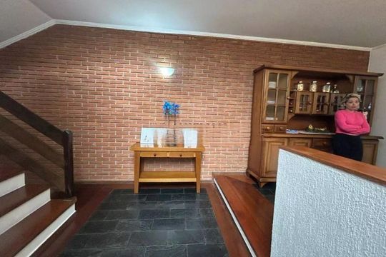 Sala de casa para alugar com 3 quartos, 265m² em Vila Alzira, Santo André