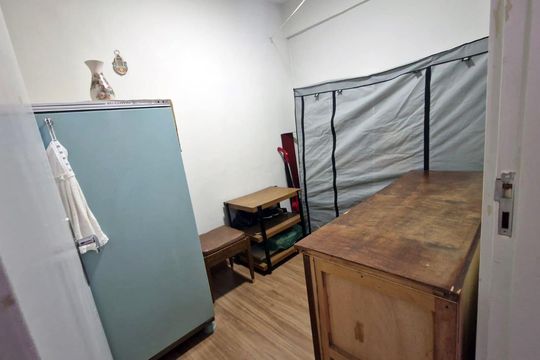 Quarto de serviço de apartamento à venda com 2 quartos, 90m² em Jardins, São Paulo