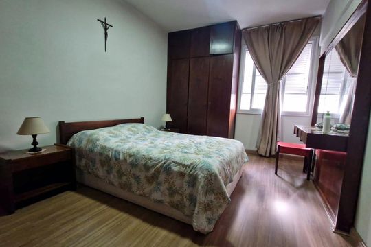 Quarto de apartamento à venda com 2 quartos, 90m² em Jardins, São Paulo