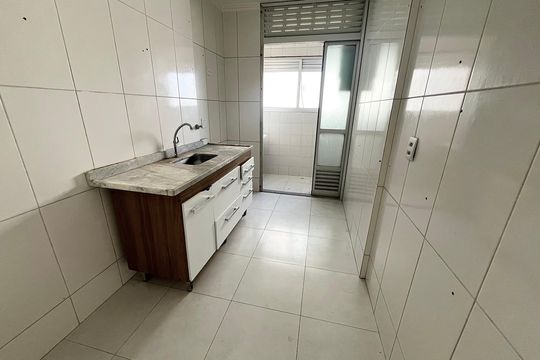 Cozinha de apartamento para alugar com 1 quarto, 70m² em Limão, São Paulo