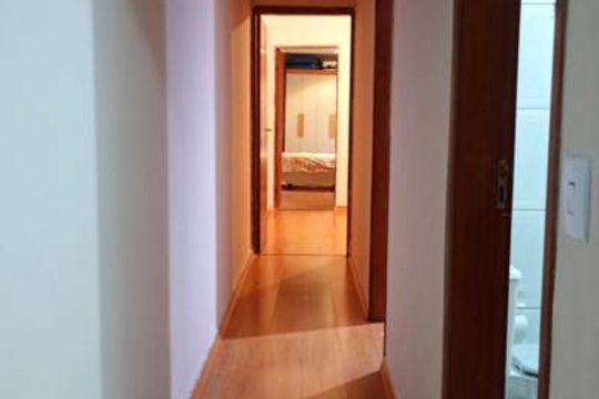Corredor de casa para alugar com 3 quartos, 125m² em Jardim Nilton Torres, Sorocaba