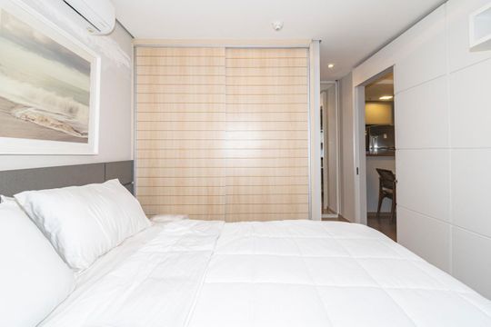 Quarto Suíte 1 de apartamento para alugar com 2 quartos, 32m² em Planalto Paulista, São Paulo