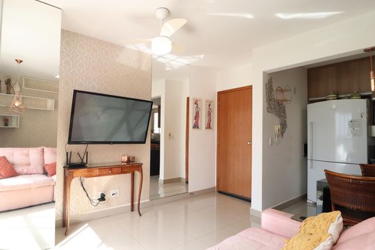 Sala de apartamento para alugar com 2 quartos, 53m² em Jardim Inconfidência, Uberlândia