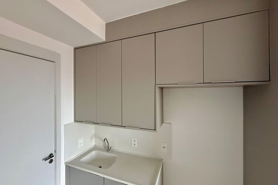 Cozinha  de kitnet/studio para alugar com 1 quarto, 20m² em Jardim Aeroporto, São Paulo