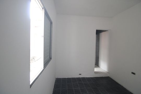Sala de casa para alugar com 1 quarto, 50m² em Jardim Itapura, São Paulo