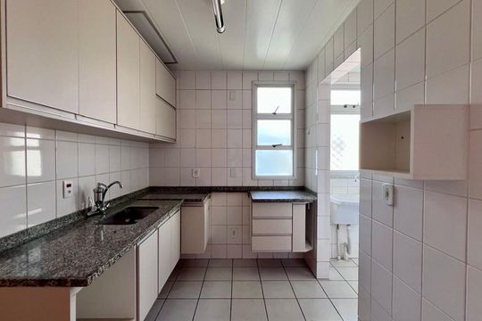 cozinha de apartamento à venda com 3 quartos, 76m² em Estoril, Belo Horizonte