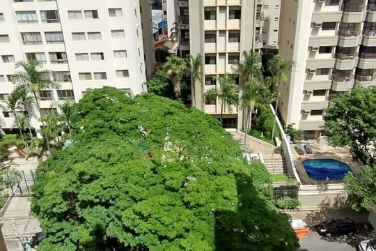 Apartamento à venda com 1 quarto, 60m² em Cambuí, Campinas