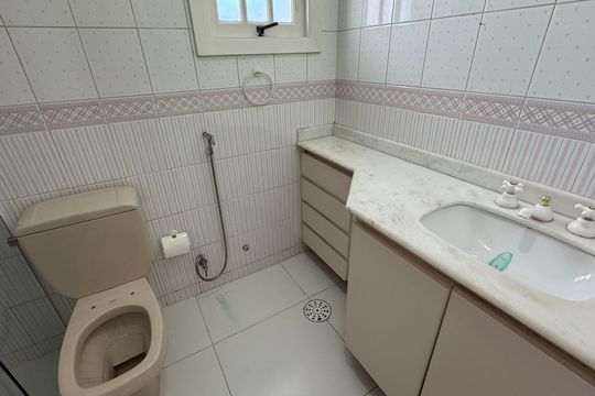 Casa à venda com 3 quartos, 249m² em Jardim Panorama, São Paulo