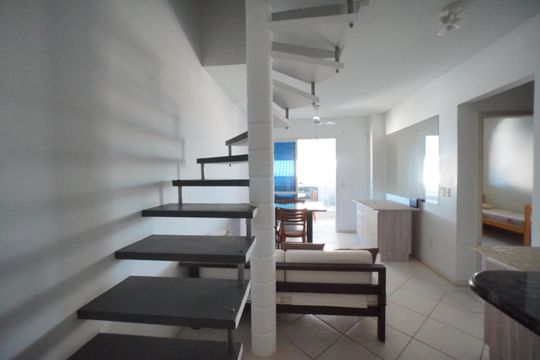 Sala de apartamento para alugar com 3 quartos, 120m² em Praia Brava, Florianópolis