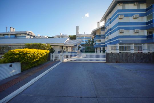 Fachada de apartamento para alugar com 3 quartos, 120m² em Praia Brava, Florianópolis