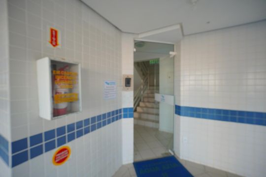 Hall de entrada de apartamento para alugar com 3 quartos, 120m² em Praia Brava, Florianópolis