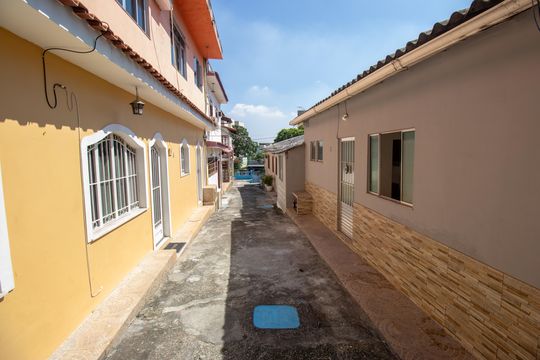 Área comum de casa de condomínio à venda com 1 quarto, 34m² em Irajá, Rio de Janeiro