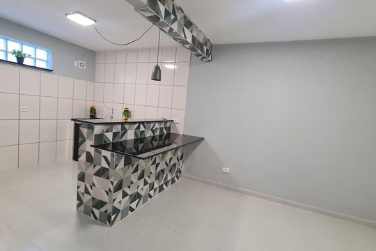 Casa à venda com 3 quartos, 100m² em Jardim Raposo Tavares, São Paulo