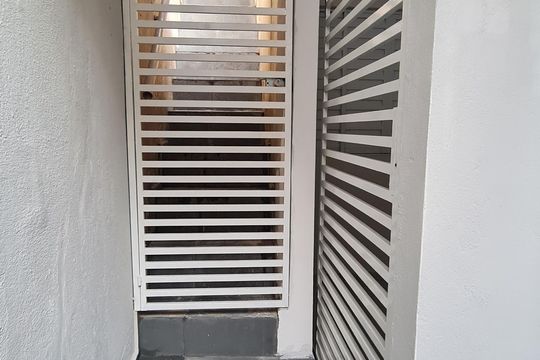 Corredor de casa à venda com 3 quartos, 100m² em Jardim Raposo Tavares, São Paulo