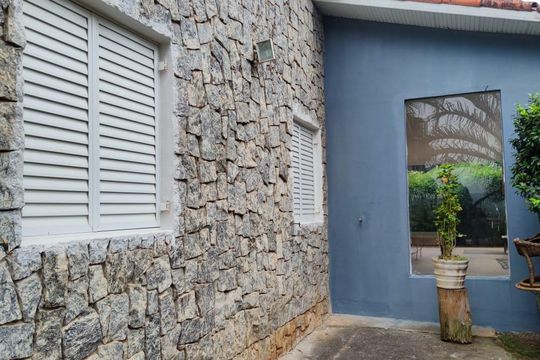 Casa de Condomínio para alugar com 4 quartos, 600m² em Portal das Acacias, Barueri